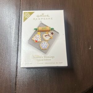 Hallmark Keepsake 2010 Ornament with Red and Gold Accents